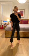 Load image into Gallery viewer, Faux Leather cropped flare - Black