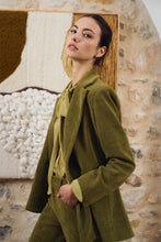 Load image into Gallery viewer, Velvet Blazer - olive
