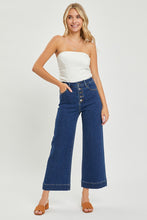 Load image into Gallery viewer, Buttondown Ankle Jeans - Dark blue
