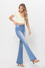Load image into Gallery viewer, button high rise flare - val
