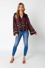 Load image into Gallery viewer, Bell Sleeve Top - Olive/Fuchsia
