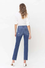 Load image into Gallery viewer, Hi Rise raw hem - Prude
