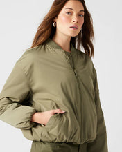 Load image into Gallery viewer, Puffer Jacket - Olive
