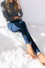 Load image into Gallery viewer, Mid Rise skinny - Dream
