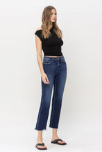 Load image into Gallery viewer, Hi Rise Straight jeans - worth

