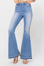 Load image into Gallery viewer, button high rise flare - val
