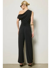 Load image into Gallery viewer, Ruched one shoulder top - Black
