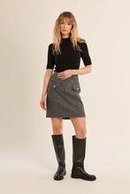 Load image into Gallery viewer, 3/4 sleeve Turtleneck sweater - Black
