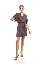 Load image into Gallery viewer, Front twist Dress - Plum
