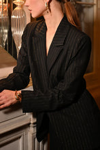 Load image into Gallery viewer, Striped straight blazer - Black

