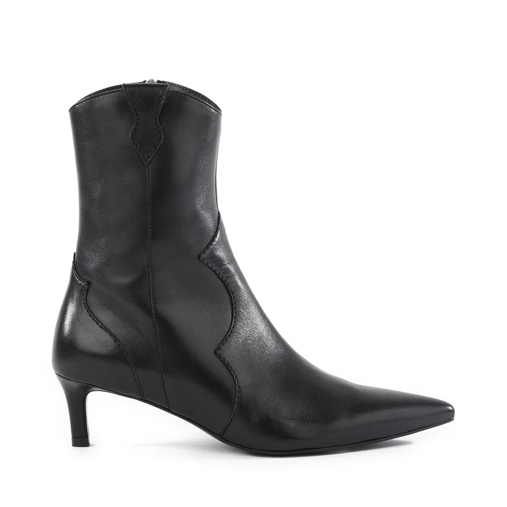 Dallas Boot - Black