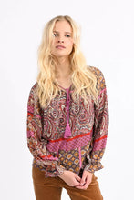 Load image into Gallery viewer, Printed Blouse - Fuchsia
