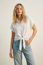 Load image into Gallery viewer, Tie Front Top - White
