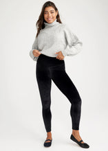 Load image into Gallery viewer, Velvet Leggings - Black
