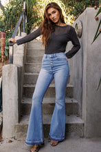 Load image into Gallery viewer, button high rise flare - val
