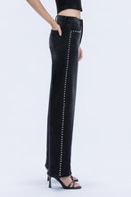 Load image into Gallery viewer, Hi Rise silverdome Jeans - Black
