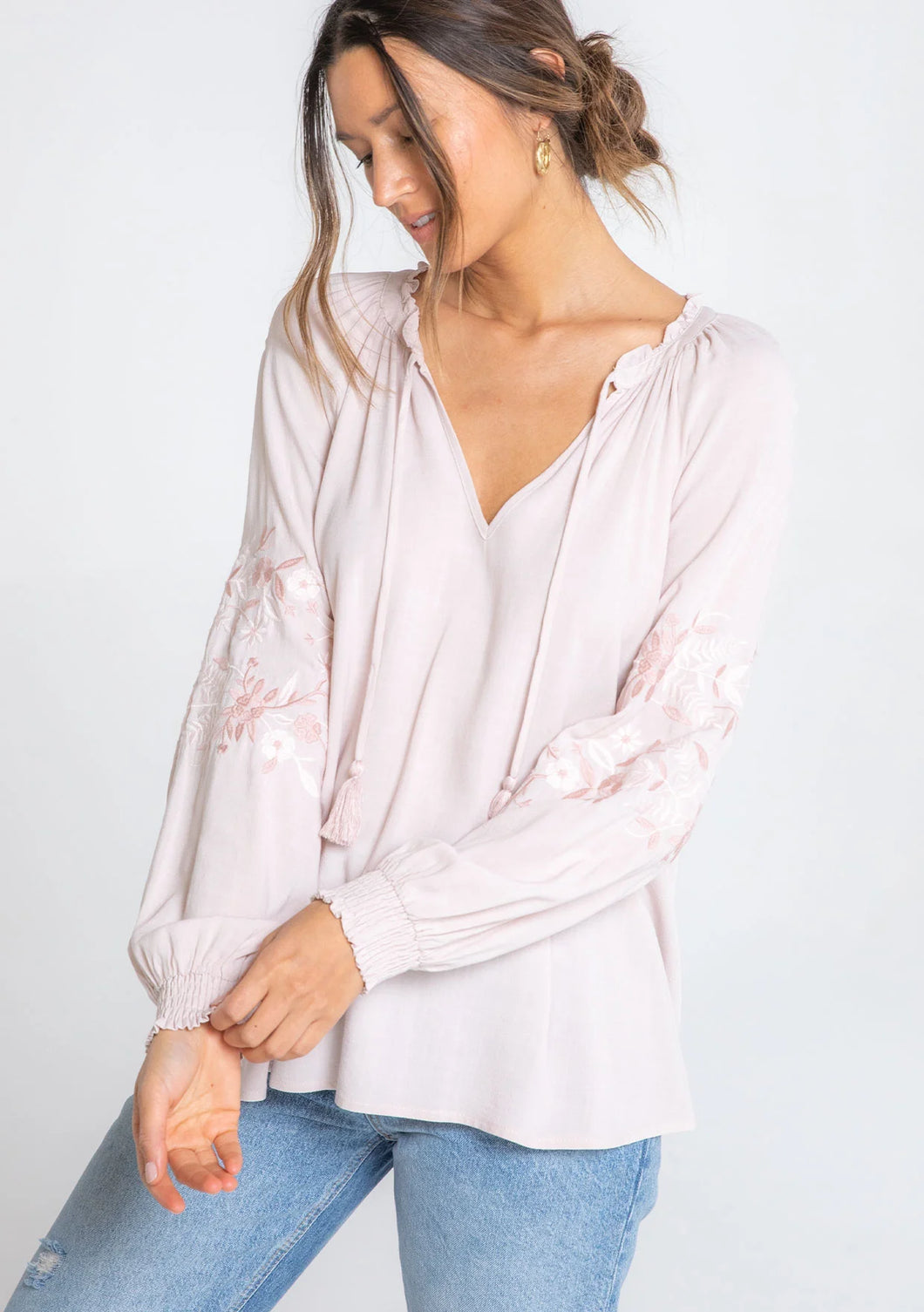 Embroided split neck top - Blush/Rose