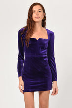 Load image into Gallery viewer, Velvet Mini Dress - purple
