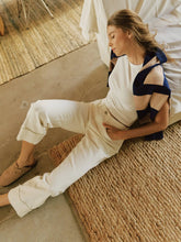 Load image into Gallery viewer, Hi Rise Cuffed ankle - White

