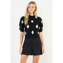 Load image into Gallery viewer, SHORT SLV ARGYLE TOP - BLACK
