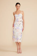 Load image into Gallery viewer, Kenny Lace Top - Floral
