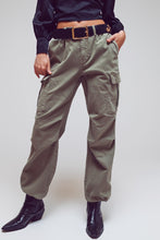Load image into Gallery viewer, Cargo Pants - Army
