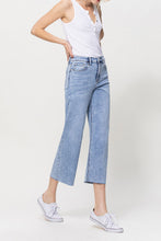 Load image into Gallery viewer, Cropped wide leg - hollo
