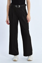 Load image into Gallery viewer, Pleated Pants - Black
