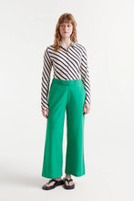 Load image into Gallery viewer, Straight button Pants - Green
