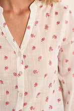 Load image into Gallery viewer, Floral Blouse - Offwhite
