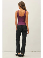 Load image into Gallery viewer, soft stretch scoop nk tank - plum
