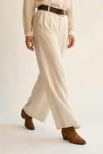 Load image into Gallery viewer, Lightweight Wide pants - Cream
