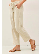 Load image into Gallery viewer, Croche Linen pants - Natural

