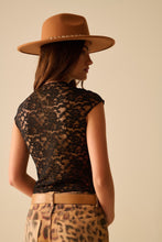 Load image into Gallery viewer, Lace T shirt - Black
