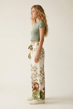 Load image into Gallery viewer, floral print wide leg pants - beige multi
