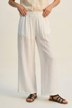 Load image into Gallery viewer, Woven wide leg pants - White
