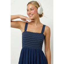 Load image into Gallery viewer, Balloon Leg jumpsuit - Navy
