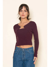 Load image into Gallery viewer, V Neck Knit Top - Burgundy
