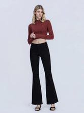 Load image into Gallery viewer, Mid Rise seamless flare - Black
