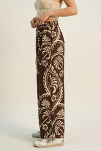 Load image into Gallery viewer, Floral Palazzo pants - Brown
