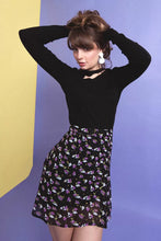 Load image into Gallery viewer, Cutout Top - Black
