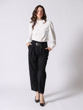 Load image into Gallery viewer, Rodeo buckle dress pants - BLACK
