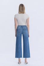 Load image into Gallery viewer, Hi Rise wide Cropped - Blu Soul
