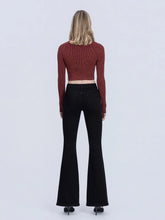 Load image into Gallery viewer, Mid Rise seamless flare - Black
