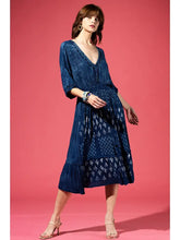 Load image into Gallery viewer, Ti front blue ridge dress - Midnight
