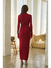 Load image into Gallery viewer, Turtleneck Maxu Dress - Burgndy
