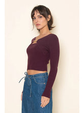 Load image into Gallery viewer, V Neck Knit Top - Burgundy

