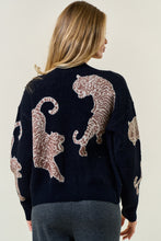 Load image into Gallery viewer, tiger print cardigan - Black
