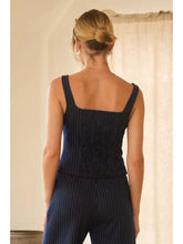 Load image into Gallery viewer, cropped striped top - N/A

