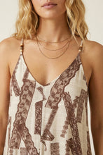 Load image into Gallery viewer, Printed Flowy Maxi dress - Brown / Cream
